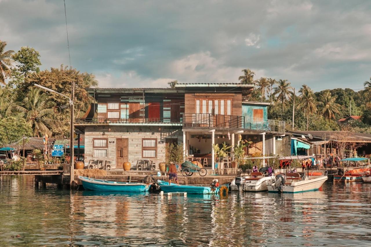 Baan Rabieng Talay Homestayบ้านระเบียงทะเล โฮมสเตย์เกาะกูด Ko Kut Dış mekan fotoğraf