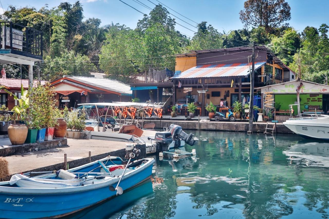 Baan Rabieng Talay Homestayบ้านระเบียงทะเล โฮมสเตย์เกาะกูด Ko Kut Dış mekan fotoğraf